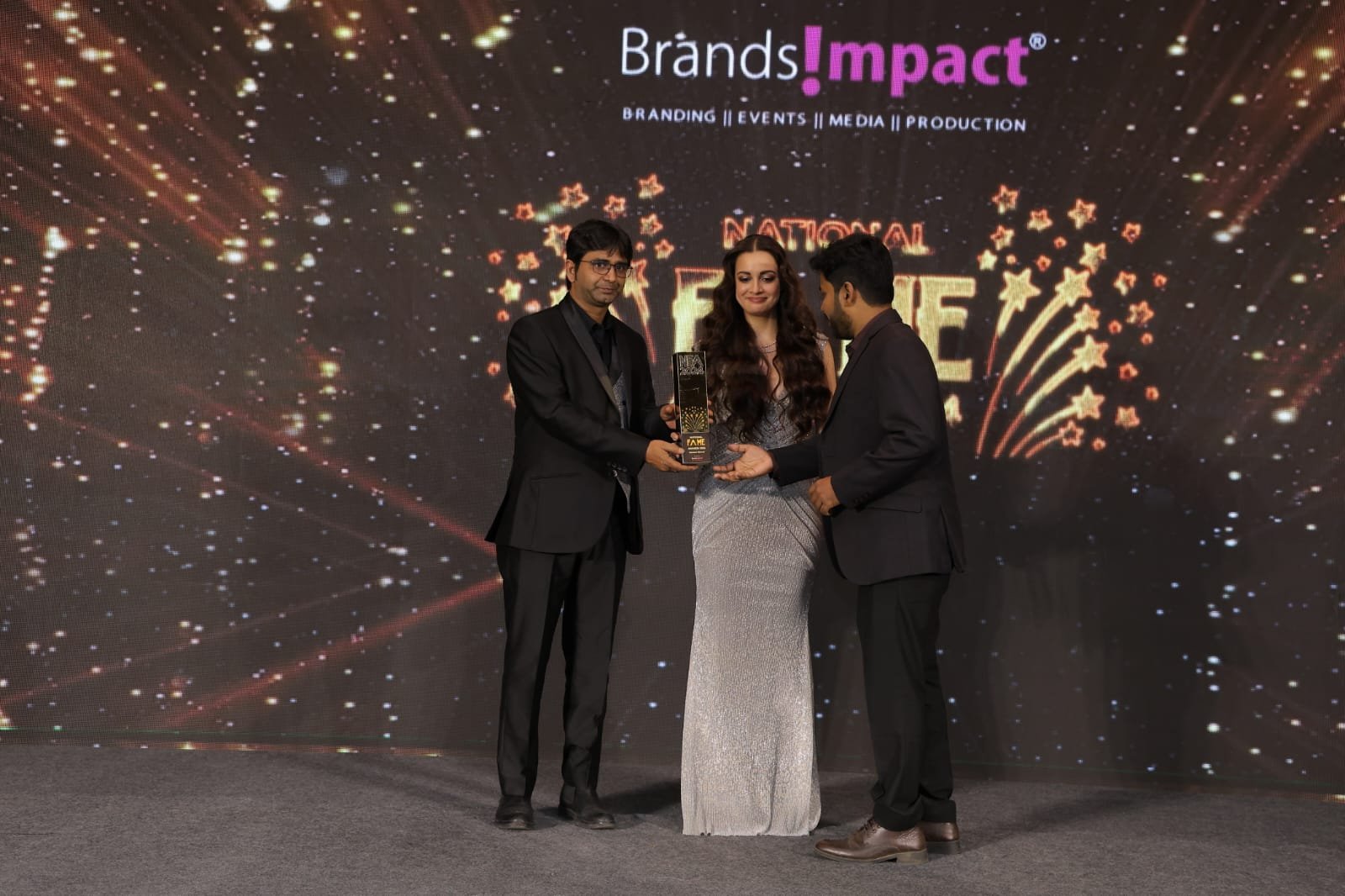NATIONAL FAME AWARD RECEIVED MOMENT